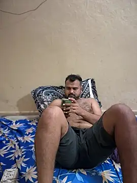 chubbyboy0 online show from February 17, 2026, 8:04 pm