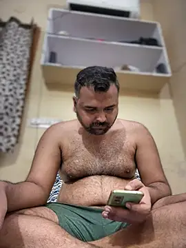 chubbyboy0 online show from February 25, 2026, 5:11 pm