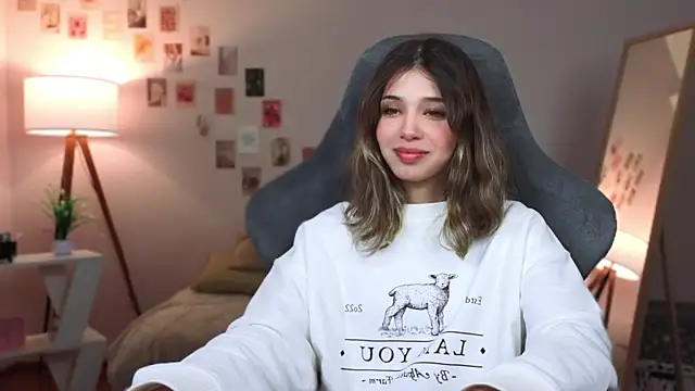 Snapshot of dinnerwithflowers chatting on January 17, 2026, 1:38 pm dinnerwithflowers online show from January 17, 2026, 1:38 pm