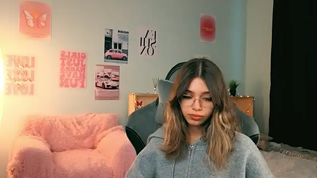 Snapshot of dinnerwithflowers chatting on February 24, 2026, 1:20 pm dinnerwithflowers online show from February 24, 2026, 1:20 pm