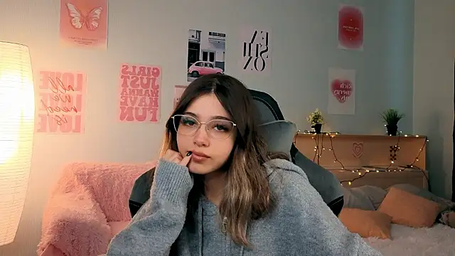 Snapshot of dinnerwithflowers chatting on February 27, 2026, 1:11 pm dinnerwithflowers online show from February 27, 2026, 1:11 pm