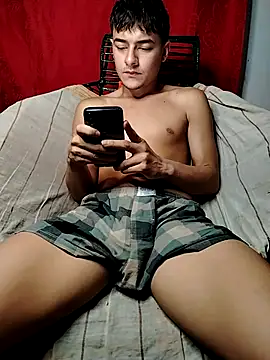 attractive-sexx online show from February 15, 2026, 1:20 pm