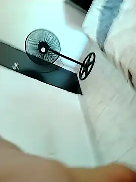 attractive-sexx online show from April 14, 2026, 3:18 pm