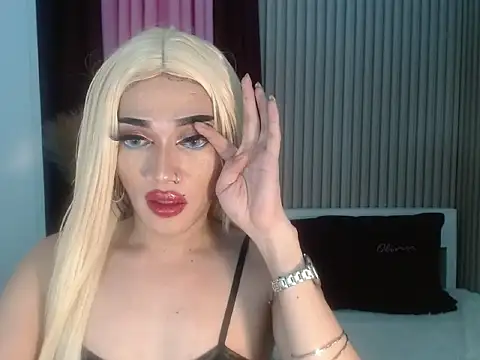 Kendalllust online show from June 3, 2026, 1:36 pm