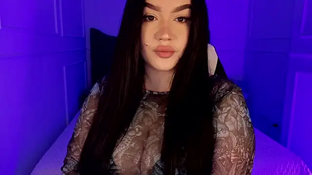 Snapshot of tinafox_ chatting on May 1, 2026, 2:43 pm tinafox online show from May 1, 2026, 2:43 pm