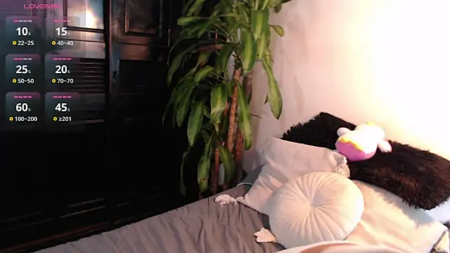 Snapshot of Mia_Volkova_ chatting on May 2, 2026, 1:49 pm Mia Volkova online show from May 2, 2026, 1:49 pm