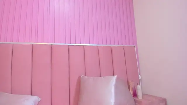 Zoehoney hl online show from February 7, 2026, 8:40 am