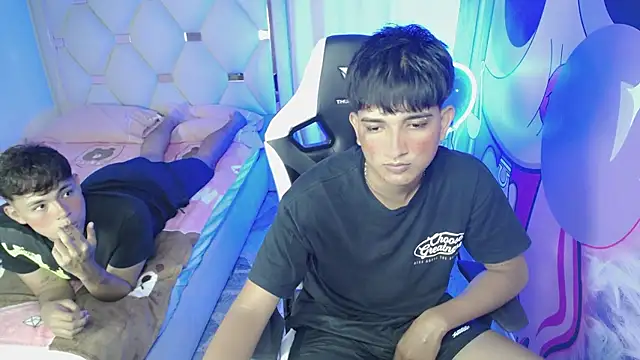 Maxwell boys online show from January 17, 2026, 3:33 am