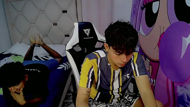 Maxwell boys online show from February 3, 2026, 3:37 am