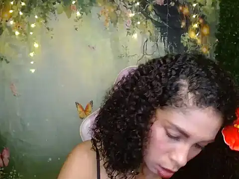 Snapshot of rosa_skinny chatting on May 7, 2026, 8:25 pm rosa skinny online show from May 7, 2026, 8:25 pm