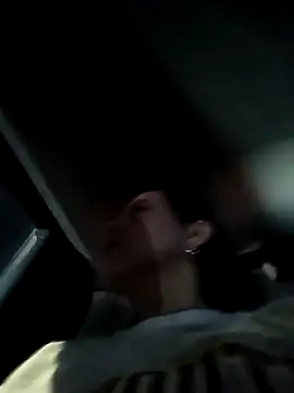 RossyAlvarez online show from April 11, 2026, 3:00 am