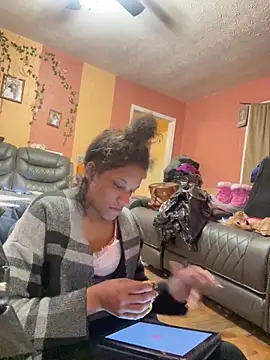 icanbeyourplaytoy online show from February 3, 2026, 6:51 am