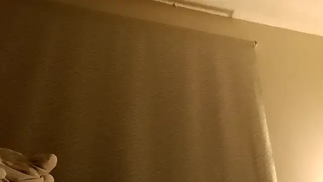 Raven  5 online show from February 24, 2026, 4:21 am