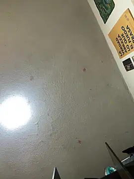 Raven  5 online show from April 10, 2026, 10:47 pm