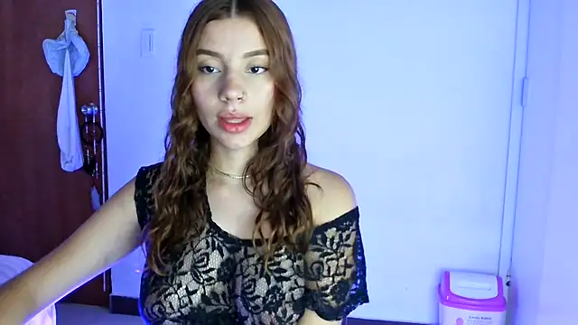 pochilove online show from March 10, 2026, 8:14 pm