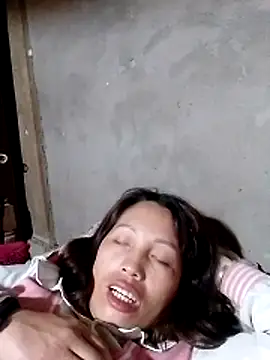 Gummiesu online show from March 24, 2026, 8:14 pm