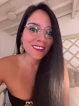 Snapshot of Miaswwe chatting on February 21, 2026, 2:51 pm Miaswwe online show from February 21, 2026, 2:51 pm