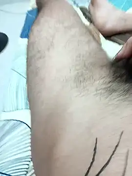 Snapshot of EL-BRAYAN_30 chatting on January 15, 2026, 6:29 am EL-BRAYAN 30 online show from January 15, 2026, 6:29 am