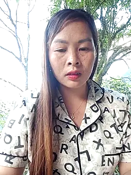 Snapshot of Bling_sexy chatting on March 2, 2026, 10:33 am Bling sexy online show from March 2, 2026, 10:33 am