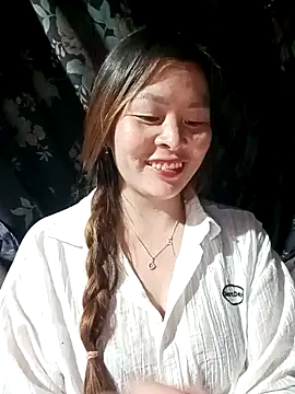 Bling sexy online show from April 3, 2026, 12:36 pm