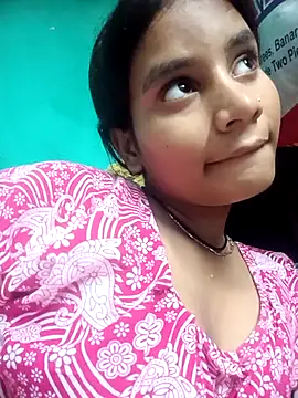 Snapshot of SANDHYAHOTKUMARI chatting on July 18, 2026, 4:44 pm SANDHYAHOTKUMARI online show from July 18, 2026, 4:44 pm