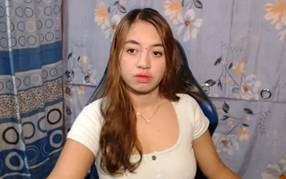 Snapshot of pinay_mayahiga chatting on March 10, 2026, 6:18 am pinay mayahiga online show from March 10, 2026, 6:18 am