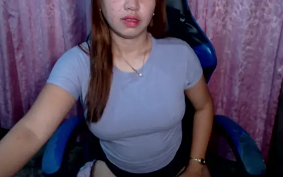 Snapshot of pinay_mayahiga chatting on May 6, 2026, 2:44 pm pinay mayahiga online show from May 6, 2026, 2:44 pm