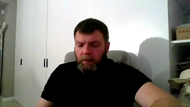 Hot Adonis online show from February 19, 2026, 11:01 pm