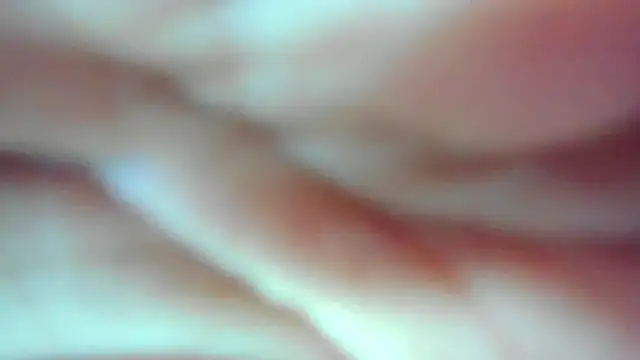 IrissMoon online show from April 13, 2026, 5:46 am