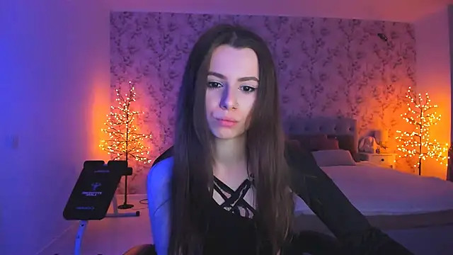 Hot Molly5 online show from March 28, 2026, 7:57 pm