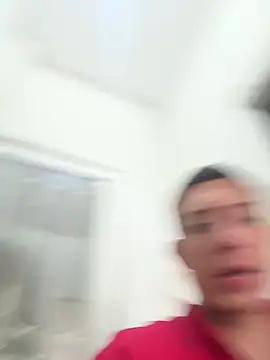 santiObrero online show from April 16, 2026, 7:36 pm