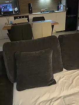 21tweetypie21 online show from February 12, 2026, 11:00 pm