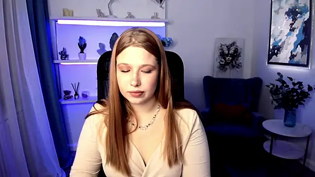 Snapshot of SweetDaylight chatting on May 4, 2026, 7:32 pm SweetDaylight online show from May 4, 2026, 7:32 pm