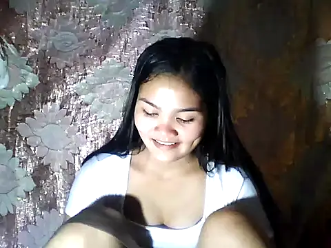 PinaySkinnyJust18 online show from March 5, 2026, 9:38 am