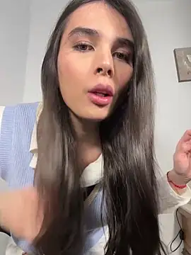 Lily WellGifted online show from February 12, 2026, 12:44 pm