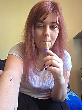 Snapshot of Ashlovescannabis chatting on June 21, 2026, 12:52 pm Ashlovescannabis online show from June 21, 2026, 12:52 pm