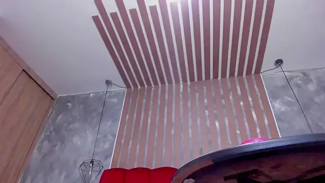 SalomeEvanz online show from April 12, 2026, 1:43 am