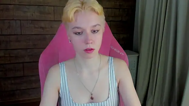 Snapshot of AgataGate chatting on March 1, 2026, 6:26 am AgataGate online show from March 1, 2026, 6:26 am