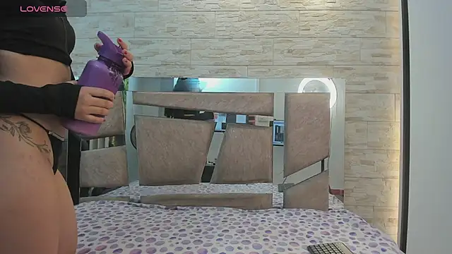 kendall grace online show from May 16, 2026, 11:20 am