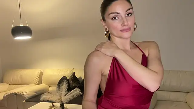 RoxelleSilvara69 online show from July 5, 2026, 11:56 pm