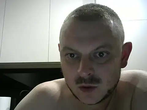 Snapshot of rudy_25 chatting on July 25, 2026, 10:07 pm rudy 25 online show from July 25, 2026, 10:07 pm