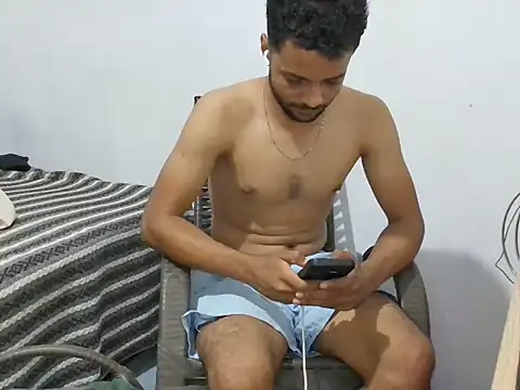 Snapshot of Eton- chatting on July 5, 2026, 4:19 am Eton- online show from July 5, 2026, 4:19 am