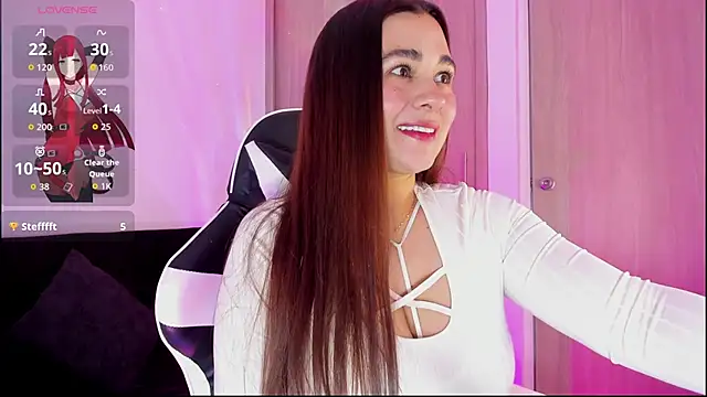 saray mendozaa online show from February 1, 2026, 9:24 pm