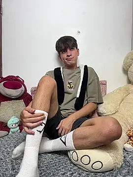 Naim TheKing online show from February 14, 2026, 5:37 am