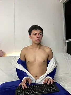 Caydensmit online show from January 19, 2026, 4:16 am