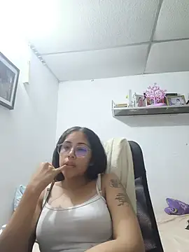 Snapshot of cristal_adams11 chatting on July 14, 2026, 3:22 am cristal adams11 online show from July 14, 2026, 3:22 am