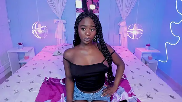 Snapshot of naomi_campell chatting on February 22, 2026, 5:55 pm naomi campell online show from February 22, 2026, 5:55 pm