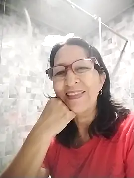 Snapshot of RosseLaure chatting on February 8, 2026, 9:40 pm RosseLaure online show from February 8, 2026, 9:40 pm