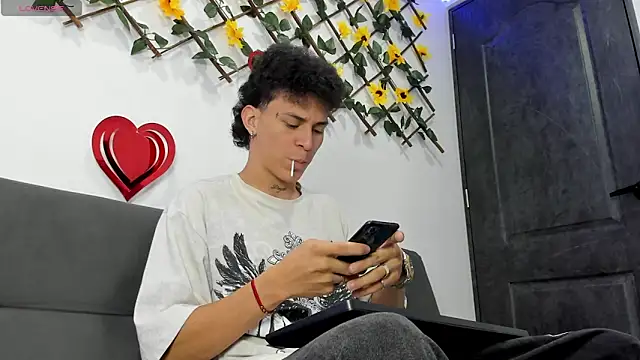 Maxxx bigcockx online show from February 18, 2026, 1:12 am