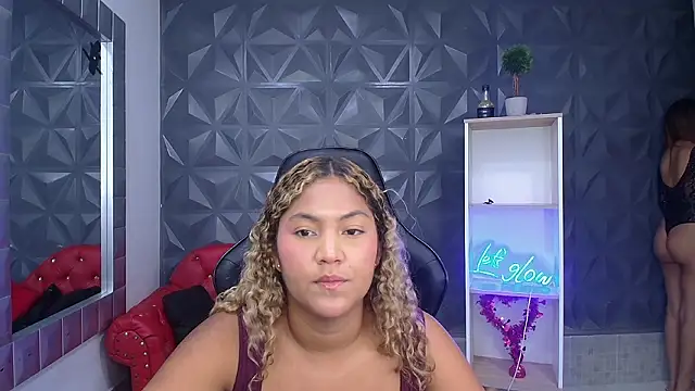 mayli marie online show from February 13, 2026, 11:23 pm